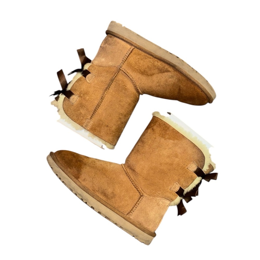 🤎Authentic Bailey Bow Uggs II “Chestnut” Women’s Size 8🤎 - Picture 3 of 13